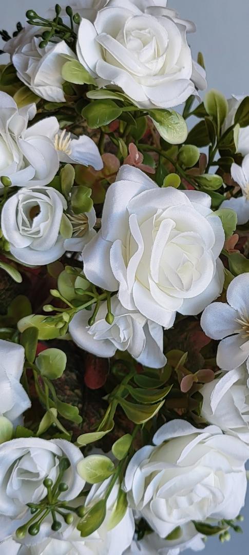 Buchet Trandafir Artificial 12fire Alb