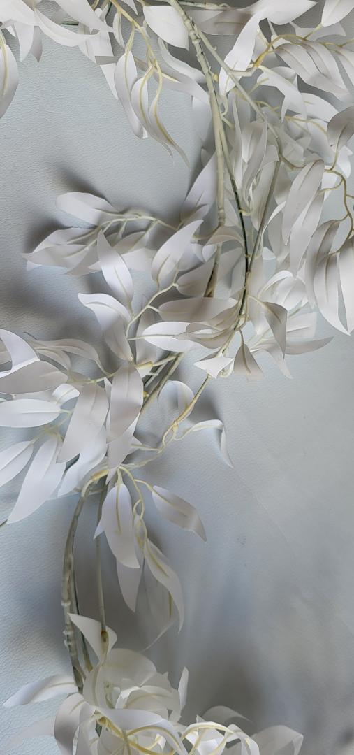 Girlanda Artificiala Ruscus Alb