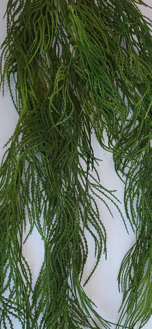 Buchet Verdeata Curgator Verde Inchis