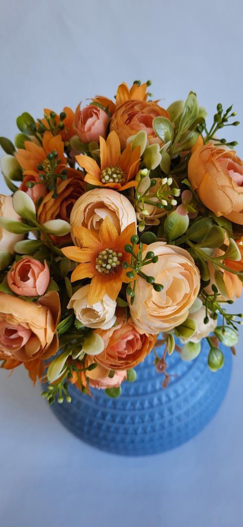 Buchet Artificial Ranunculus 12fire PortocaliuMix