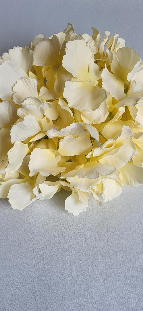 Hortensia Artificiala Crem