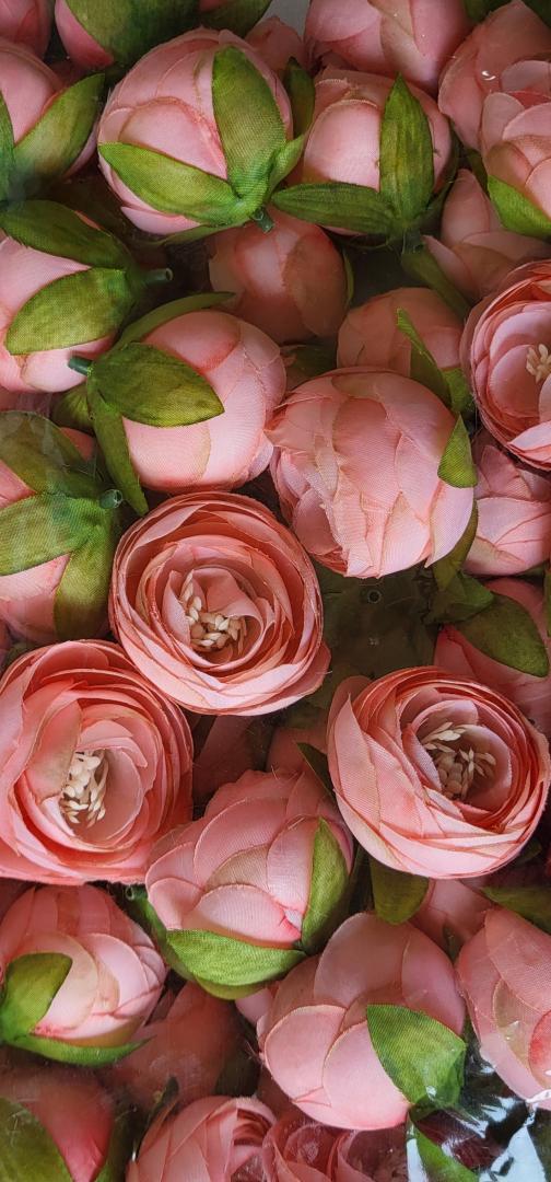 Ranunculus Artificial Coral