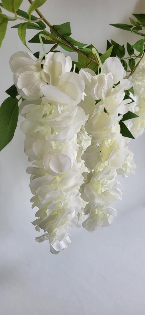 Girlanda wisteria