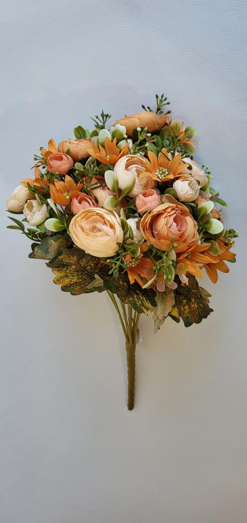 Buchet Artificial Ranunculus 12fire PortocaliuMix